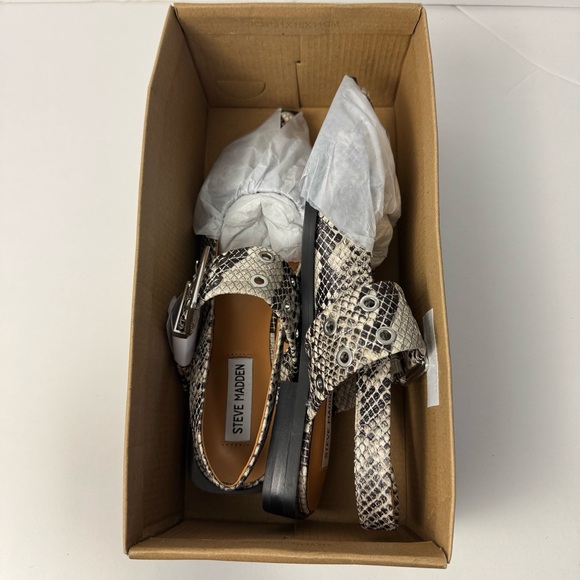 New Steve Madden Graya Snake Double Buckle Snake Print Flats Size 7.5 - Picture 6 of 11